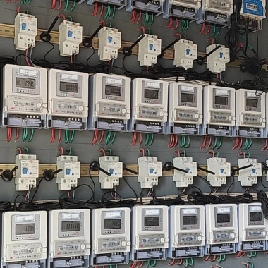 Bộ đếm LED 3 chữ số HL - Tự động tiết kiệm, tin cậy cao, giám sát liên tục 5 Bộ đếm LED 3 chữ số HL - Tự động tiết kiệm, tin cậy cao, giám sát liên tục 5