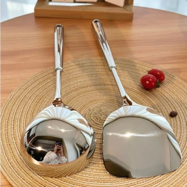 Bộ dụng cụ nấu ăn inox 18/10 dài, muôi muỗng thìa xẻng - Giá chỉ 185.000₫ 4 Bộ dụng cụ nấu ăn inox 18/10 dài, muôi muỗng thìa xẻng - Giá chỉ 185.000₫ 4