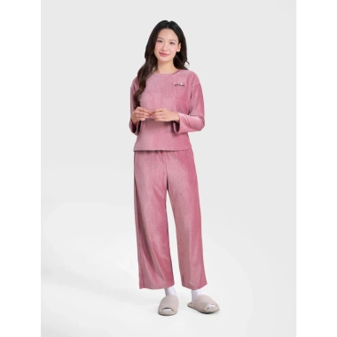 Bộ mặc nhà vải nhung nữ CANIFA dài tay, quần ống suông, Oeko‑Tex, ưu đãi 489.000₫ 3 Bộ mặc nhà vải nhung nữ CANIFA dài tay, quần ống suông, Oeko‑Tex, ưu đãi 489.000₫ 3