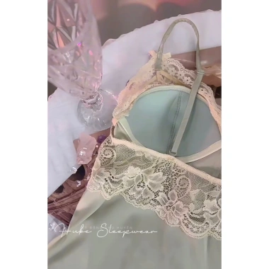 Bộ ngủ lụa cao cấp 3 món ren có đệm ngực dây nơ, quần xẻ Xíu Sleepwear giá 545k 8