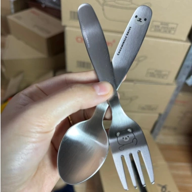 Bộ thìa dĩa bé inox 304 hình gấu GB05 - An toàn, bền, giá chỉ 99.000₫