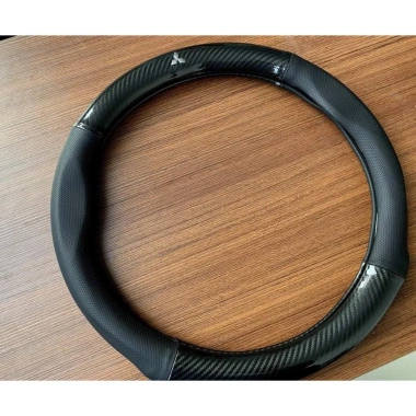 Bọc vô lăng vân carbon đính logo Toyota, Mazda, Hyundai, Kia, Mitsubishi, Suzuki, VinFast, BMW, Honda - Giá chỉ 99.000đ 8