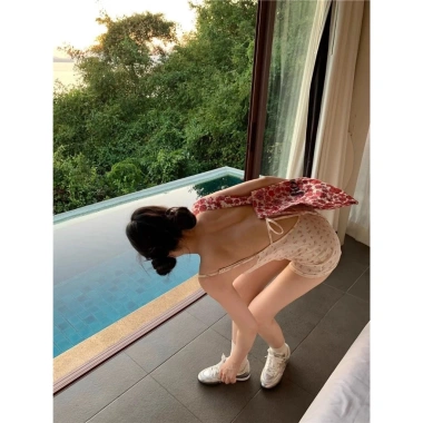 Bodysuit jumpsuit 2 dây hở lưng ôm body tôn dáng họa tiết hoa nhí - Giá chỉ 119k