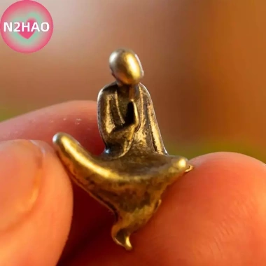 Bức tượng đồng N2HAO Wee Pine Thu Nhỏ – Cây giả mini trang trí nội thất và cảnh quan, phong cách hiện đại