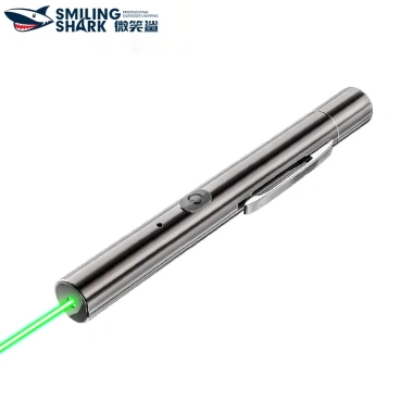 Bút laser chơi với mèo SMILING SHARK LS-307B màu xanh lá cây usb di động có thể sạc lại 2 Bút laser chơi với mèo SMILING SHARK LS-307B màu xanh lá cây usb di động có thể sạc lại 2