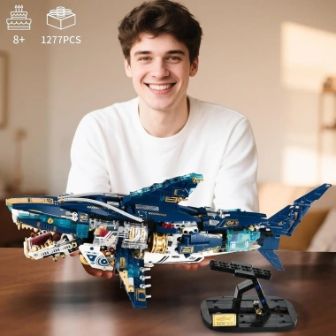 Cá mập Megalodon cơ khí lắp ráp độ khó cao - Đồ chơi bé trai 700k giảm từ 896k