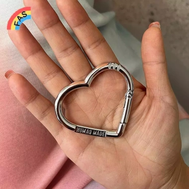 Carabiner Trái Tim Tình Yêu Chữ DIY Móc Khóa Di Động Kim Loại Bule Giá 81.070 VND 6