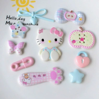 Charm gắn dép quai hậu sục nhựa dễ thương - Giá 30.000đ Pinic Store