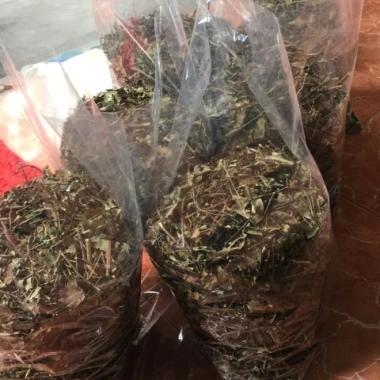 Chè vằng 1kg + Sẻ nghệ an (hỗn hợp) - Tươi ngon, dinh dưỡng, chỉ 66.000₫ 3 Chè vằng 1kg + Sẻ nghệ an (hỗn hợp) - Tươi ngon, dinh dưỡng, chỉ 66.000₫ 3