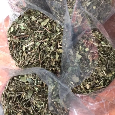 Chè vằng 1kg + Sẻ nghệ an (hỗn hợp) - Tươi ngon, dinh dưỡng, chỉ 66.000₫ 4 Chè vằng 1kg + Sẻ nghệ an (hỗn hợp) - Tươi ngon, dinh dưỡng, chỉ 66.000₫ 4