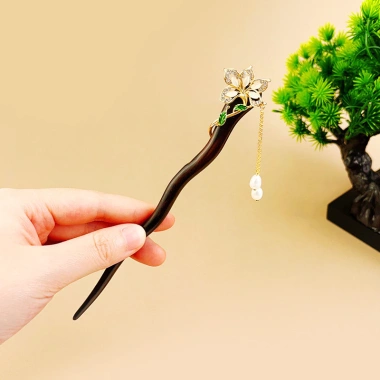 Cổ nữ kẹp tóc cuộn retro gỗ mun phụ kiện Trung Hoa, chỉ 90.575₫ 9
