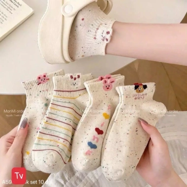 Combo 10 Đôi Tất Cổ Ngắn Thêu Động Vật Thỏ Mèo Dễ Thương - Giá 63.600 VND