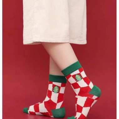 Combo 10 Đôi Tất Noel Bé 1-12 tuổi - Giá ưu đãi 71.000 VNĐ, giảm tới 16.3% 4