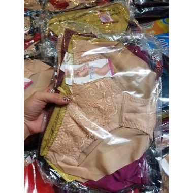 Combo 10 quần lót Beautiful Spring phối ren - Mềm thoáng mát, giá chỉ 149.000₫ 4