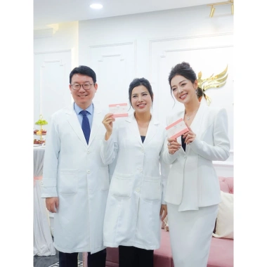 Combo 2 tuýp gel hồi xuân Cellromax Venus sekh.it trơn ướt, tăng khả cảm, dưỡng ẩm sâu, tái tạo da - Chính hãng Hàn Quốc, giá ưu đãi 998.000đ (giảm 225.000đ)