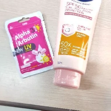 Combo Dưỡng Thể & Kích Trắng Chống Nắng SPF 50 PA+++ 55.000 - Siêu Hiệu Quả 3