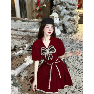 Đầm babydoll nhung tay rộng ngắn, đính nơ lớn, cột eo dây, viền ren - Giá 215.025đ 4
