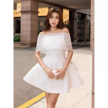 Đầm Nữ JOVEN Cloe Hai Lớp Lót Lụa Không Co Dãn - Giá 845.500₫, sang trọng, thoáng mát 5