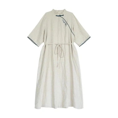 Đầm Qipao Trung Hoa vải lanh cotton thoáng mát, thêu retro, cổ áo thanh lịch - Giảm 21%