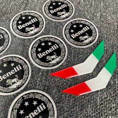 Dán logo Benelli 3D phản quang 2/4/10 miếng cho Benelli Leoncino 800, 752S, BJ600GS - Giá ưu đãi 55.000 VND 5 Dán logo Benelli 3D phản quang 2/4/10 miếng cho Benelli Leoncino 800, 752S, BJ600GS - Giá ưu đãi 55.000 VND 5