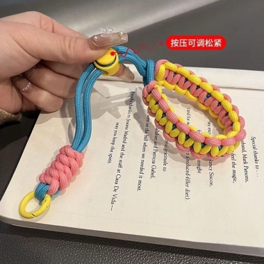Dây buộc điện thoại di động màu đen, dây đeo cổ tay ngắn điều chỉnh, thời trang thể thao, chống mất và sốc, giá chỉ 49.022₫