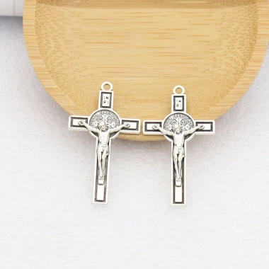 Dây chuyền Thánh Giá 4cm Kim Loại Bạc - 10 chiếc Thánh Trừ Tà St. Biển Đức, DIY làm Mân Côi, Giá 40,150₫ 3