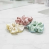 Dây cột tóc scrunchies lụa satin đồng bộ màu áo dài – Giá ưu đãi 100.000đ