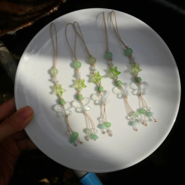 Dây treo điện thoại phong cách mùa hè, móc khóa sao biển & bướm lấp lánh - handmade xeochuhandmade, chỉ 27.400₫