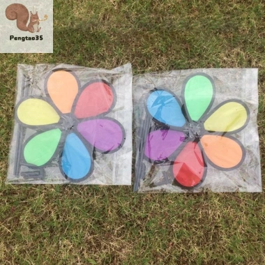 Dazy Flower Spinner Cối Xay Gió Cầu Vồng - Trang trí sân vườn ngoài trời, 57,970 VND COD
