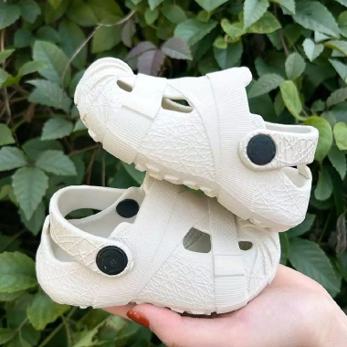 Dé bơi không tăng size cho bé trai & gái - Eva đế mềm, chống trơn trượt, 150.000 VNĐ 2.026 2