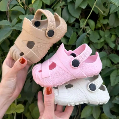 Dé bơi không tăng size cho bé trai & gái - Eva đế mềm, chống trơn trượt, 150.000 VNĐ 2.026 6