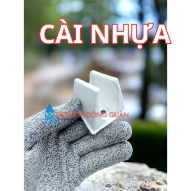 Đế gác vòi sen nhựa điều chỉnh góc - Giá chỉ 15.000₫, tương thích mọi loại xịt 5