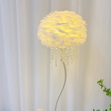 Đèn Cây Đứng CM65 Đèn Sàn Kết Hợp Bàn Lông Vũ Đính Đá - Giá Ưu Đãi 745.000 VND 5