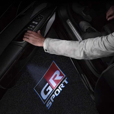 Đèn LED chiếu logo không dây gắn cửa xe Toyota AE86 GT86 X Reiz SPORT chỉ 99.099₫ 3