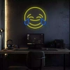 Đèn LED Neon Emoji Cười Treo Tường – Nhiều mẫu, kèm nguồn & miếng dán, 249.000₫ 2