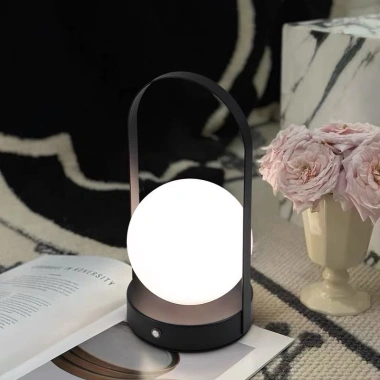 Đèn Ngủ Cầm Tay CM46 – Đèn Dã Ngoại Tích Điện, Sạc Không Dây, Giá chỉ 165k