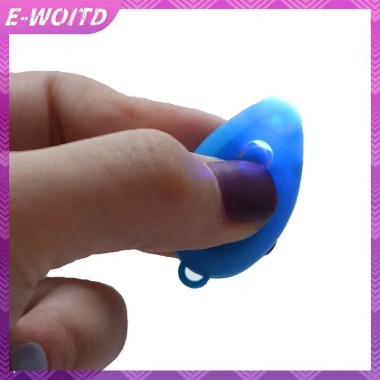 Đèn Pin E-WOITD Chống Ánh Sáng Xanh + Thẻ LED Nhựa Kính Thử HNVN - Tiết Kiệm Pin, Độ Sáng Cao