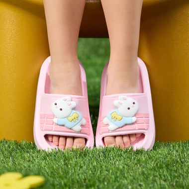 Dép lê bé gái Cheerful Mario Pink Bunny – Động vật dễ thương, đế EVA mềm, 182.520₫
