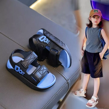 Dép quai hậu sandal bé trai và bé gái đế cao su mềm, đi học, size 21-36, chỉ 65.000₫ 4