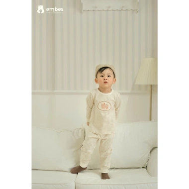 Đồ Bộ Bé Embes Dài Tay Caro Ngực Đáp Hình Cotton Dày Thu Đông 8-18kg Giá ưu đãi 188k 5 Đồ Bộ Bé Embes Dài Tay Caro Ngực Đáp Hình Cotton Dày Thu Đông 8-18kg Giá ưu đãi 188k 5