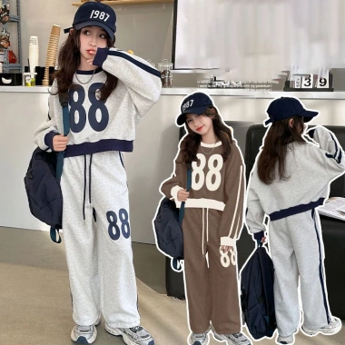 Đồ bộ bé gái dài tay thu đông size 18-52kg mẫu 2 thỏ, chất liệu nỉ, 95.000₫ 6 Đồ bộ bé gái dài tay thu đông size 18-52kg mẫu 2 thỏ, chất liệu nỉ, 95.000₫ 6