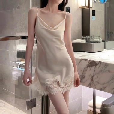 Đồ ngủ nữ Desire mùa hè - Pháp xoay cổ, ren, lót băng lụa, áo liền quần sling 9 Đồ ngủ nữ Desire mùa hè - Pháp xoay cổ, ren, lót băng lụa, áo liền quần sling 9