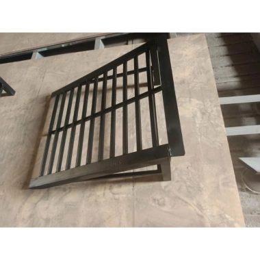 Dốc cầu xe máy bằng sắt kẽm cao 13-22cm - Bụt dẫn xe lên xuống giá chỉ 215k 9 Dốc cầu xe máy bằng sắt kẽm cao 13-22cm - Bụt dẫn xe lên xuống giá chỉ 215k 9