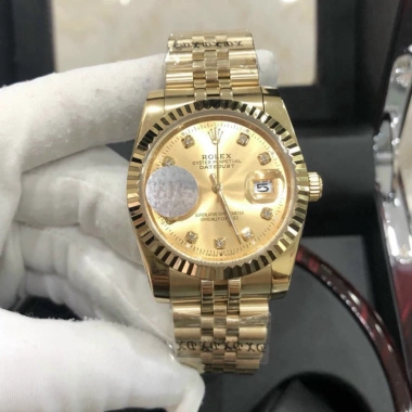 Đồng Hồ Nam RoLex Datejust Sapphire R022 36-40mm Mặt Vàng, Máy Pin Nhật, Tặng Hộp Đẹp 1,85tr 9 Đồng Hồ Nam RoLex Datejust Sapphire R022 36-40mm Mặt Vàng, Máy Pin Nhật, Tặng Hộp Đẹp 1,85tr 9