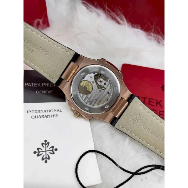 Đồng Hồ Pateck Philippe Nautilus 5.711 5.723 máy cơ 40mm giờ phút giây lịch Fullbox giảm giá 3.535.071 VND 4 Đồng Hồ Pateck Philippe Nautilus 5.711 5.723 máy cơ 40mm giờ phút giây lịch Fullbox giảm giá 3.535.071 VND 4