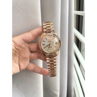 Đồng Hồ Rolex Full Đá Mặt Siêu Hot Máy Cơ Nhật 41mm - Giá Ưu Đãi 3,250,000 VNĐ