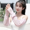 Găng tay chống nắng xỏ ngón lụa viscose mềm mại, thoáng mát - Giá 29.900₫ 2