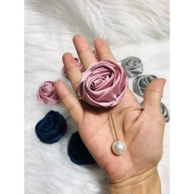 Ghim cài áo vest hoa hồng vải sang trong - Giá chỉ 35.000đ, tinh tế, thời trang 6 Ghim cài áo vest hoa hồng vải sang trong - Giá chỉ 35.000đ, tinh tế, thời trang 6