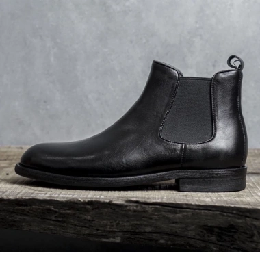Giày Boot Chelsea Da Bê Đen Nâu Mũi Tròn Vương Quyền - Nam Tính Mạnh Mẽ ZANE