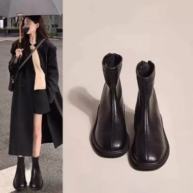 Giày Bốt Martin Pháp Nữ 2.025 Chelsea Mùa Đông Mỏng Mũi Vuông Trắng - Giá 320.961₫ 2 Giày Bốt Martin Pháp Nữ 2.025 Chelsea Mùa Đông Mỏng Mũi Vuông Trắng - Giá 320.961₫ 2